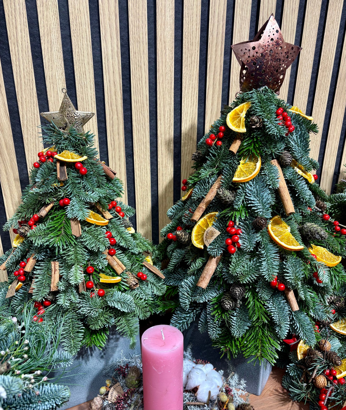 Vánoční stromeček se skořicí a pomerančem